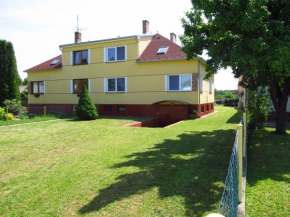 Holiday Home U Čápů, Lomnice Nad Luznicí